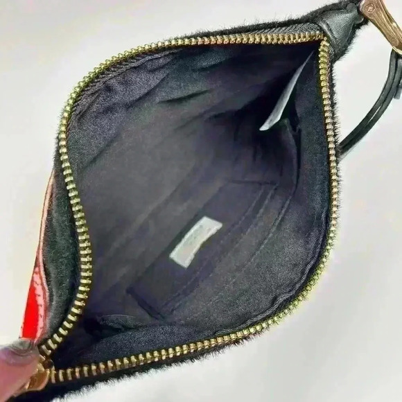 SOUTHWESTERN Black Faux Fur Cow Red Print Pattern Zip Top Pouch Organizer Purse - Picture 3 of 10